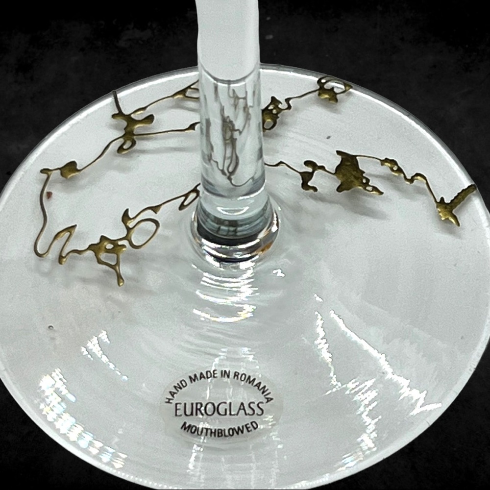 Gorgeous Vintage Euroglass Mouthblowed Hand Crafted Romania Martini Stemware - Picture 4 of 13
